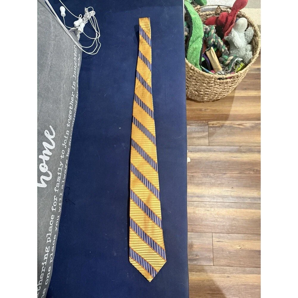 Michael Kors 100% Silk Necktie Geometric Orange And Blue